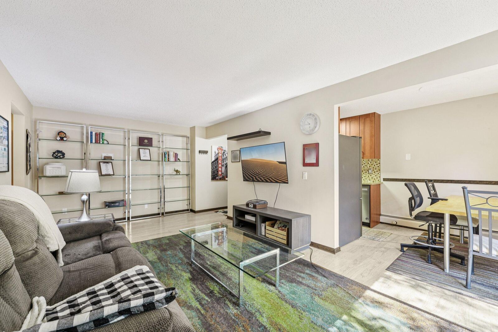 Property Photo: 930 Westbrooke Way 4 MN 55343