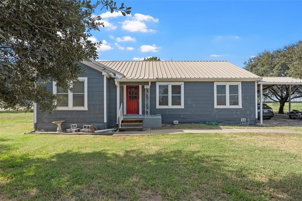 Property Photo:  143 Crawford  TX 76673 