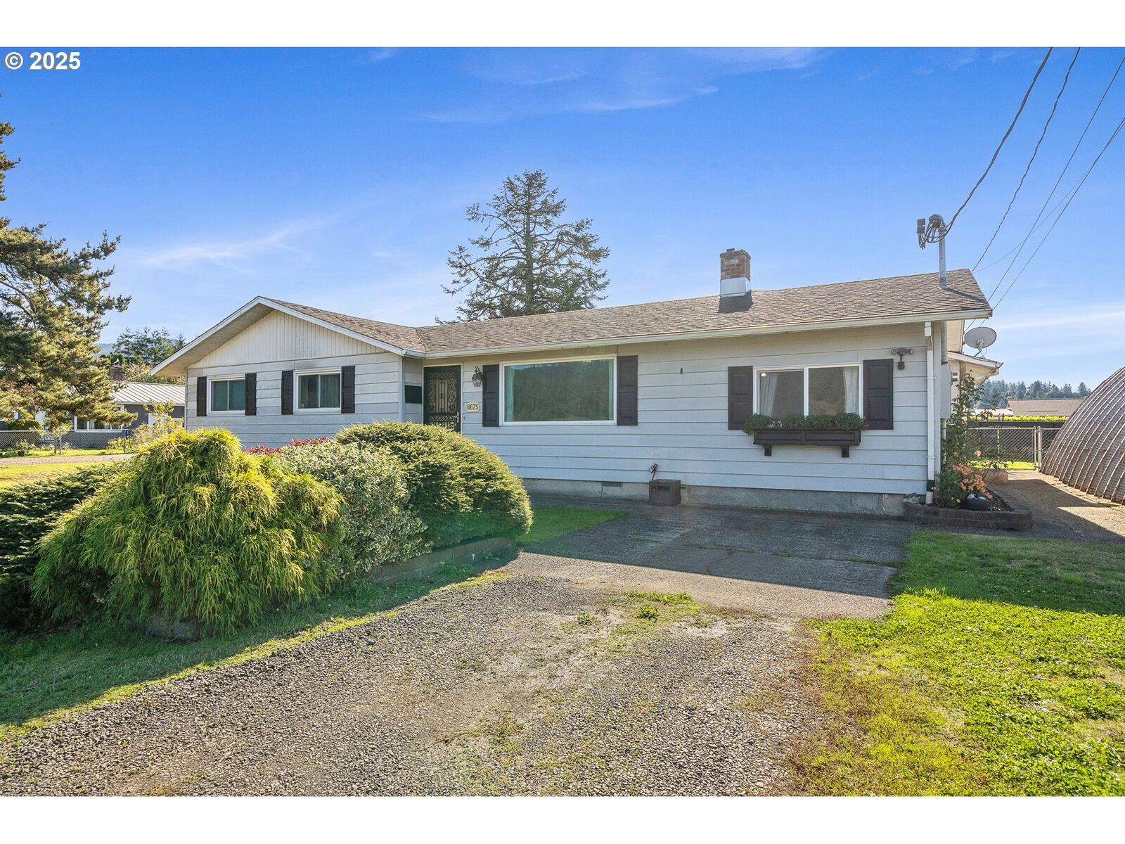 Property Photo:  8675 Fairview Rd  OR 97141 