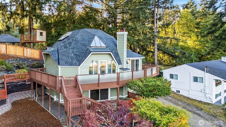 Property Photo: 6901 82nd Avenue NW WA 98335