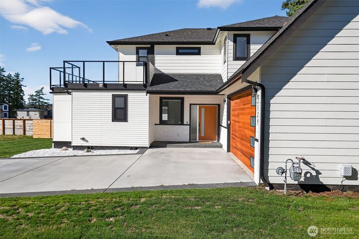 2529  Bora Bora Court  Blaine WA 98230 photo