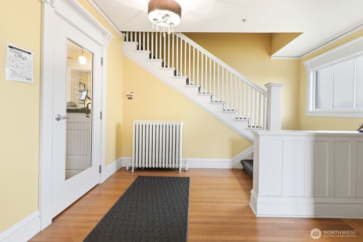 Property Photo: 211 14th Avenue E WA 98112