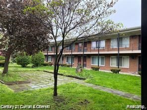 Property Photo: 25301 5 Mile Road 125 MI 48239