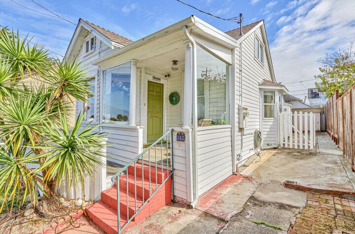 Property Photo: 515 13th Street CA 93950