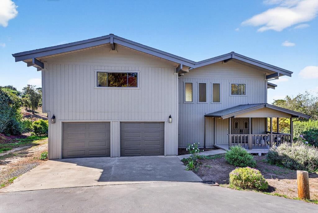 Property Photo:  29 Crest Lane  CA 95076