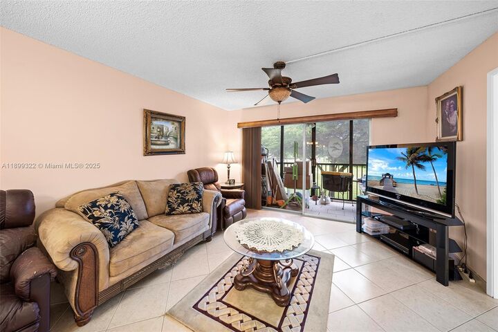 Property Photo:  1601 SW 128th Ter 209A  FL 33027