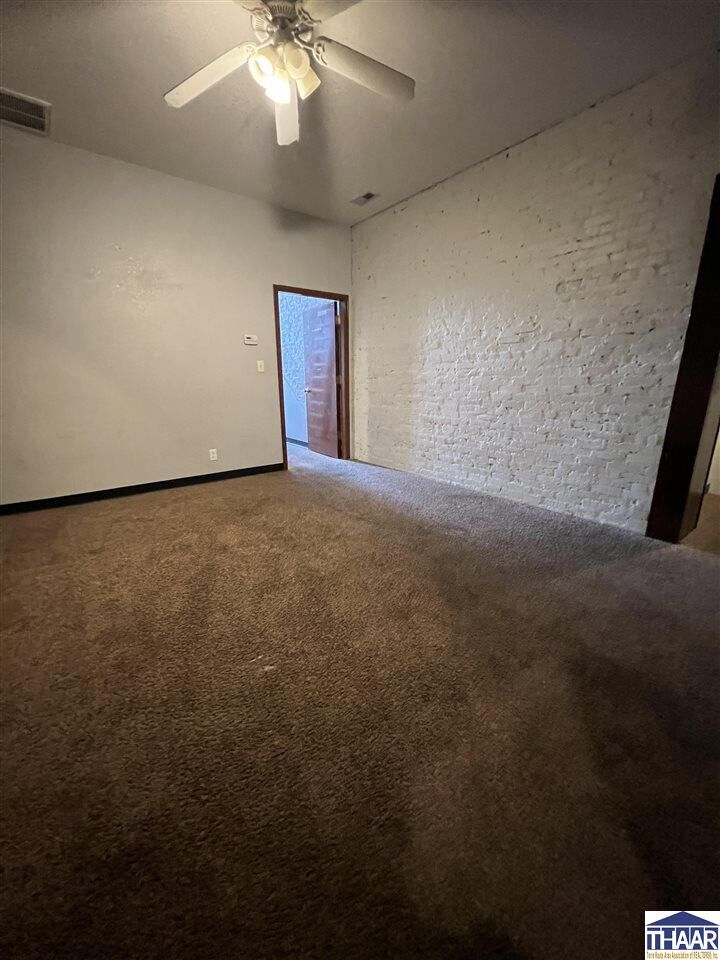 Property Photo: 5 S 5th Street Apt 204 IN 47807