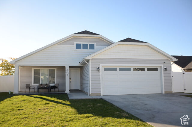 Property Photo: 805 N 980 W UT 84337