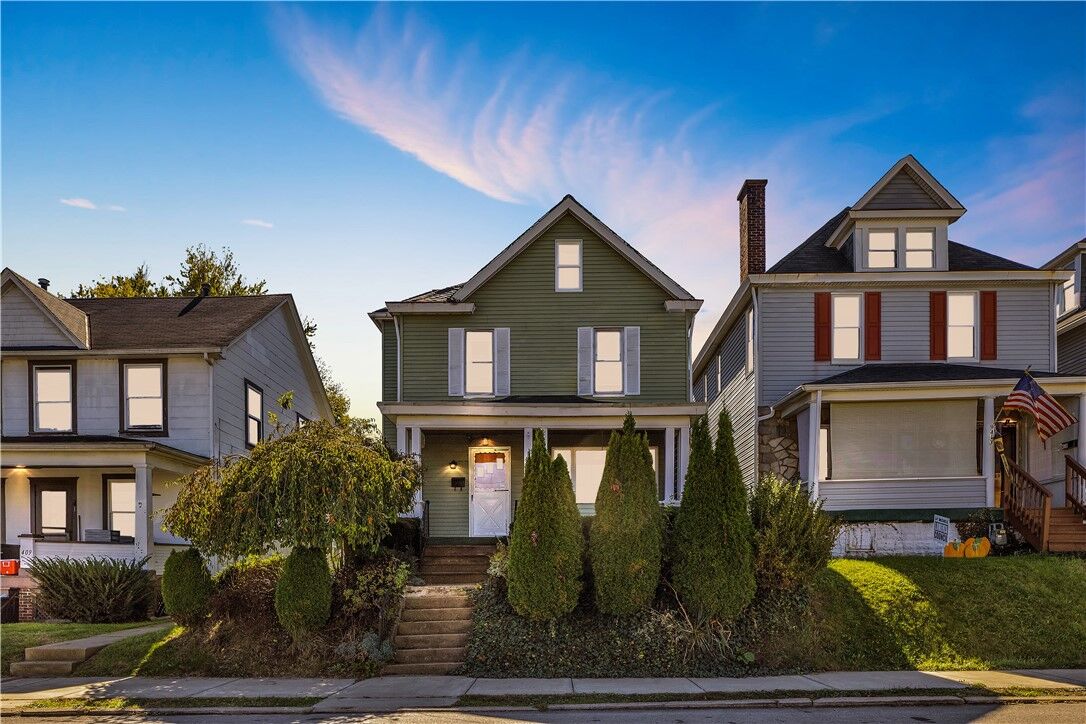 Property Photo:  411 Franklin Ave  PA 16117 