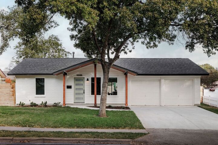 10100 Quail Hutch Drive  Austin TX 78758 photo