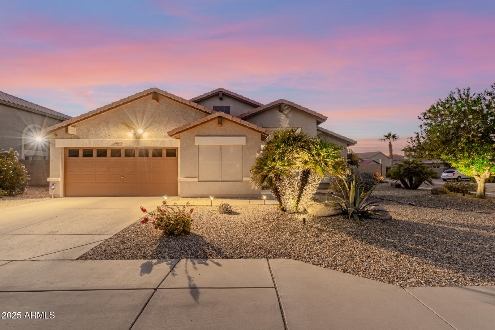 Property Photo: 7004 S 30th Avenue AZ 85041
