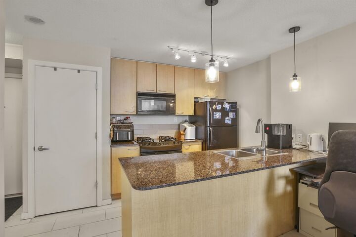 Property Photo: 7178 Collier Street 2001 BC V5E 4N7