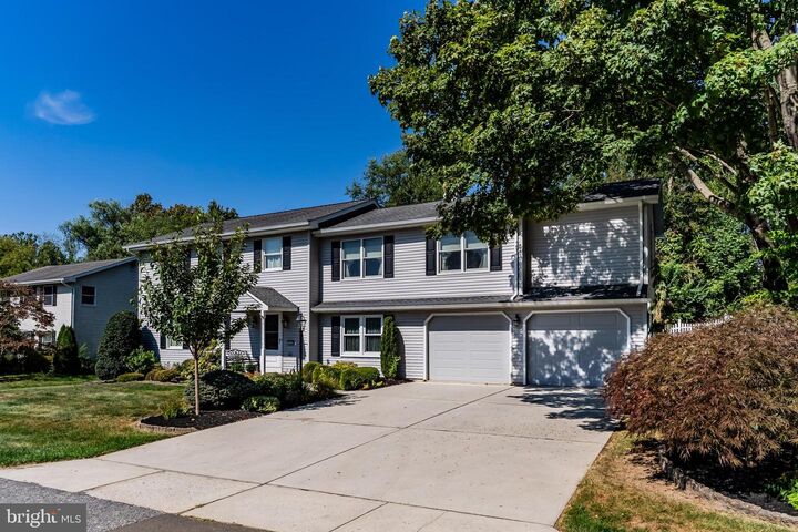 Property Photo: 914 Bonny Lane PA 17055