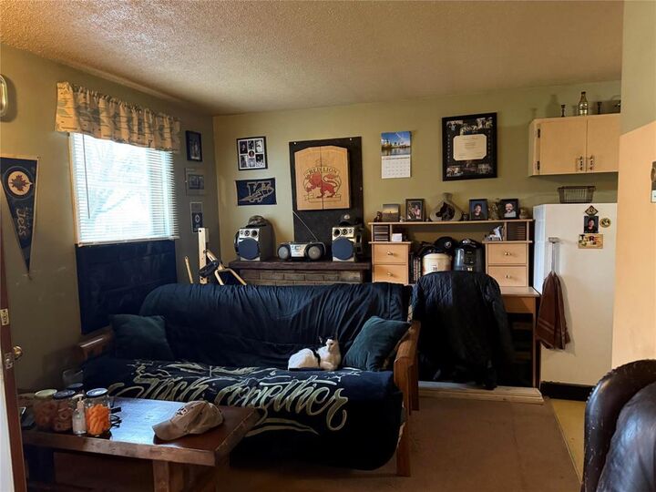 Property Photo: 1634 Ross Avenue MB R3E 1E5