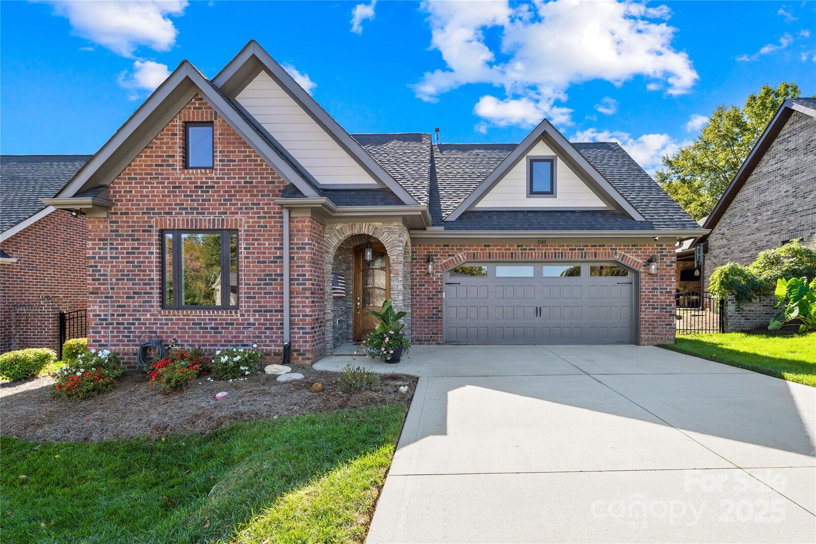 Property Photo:  1140 Golden Hill Lane  NC 28037 