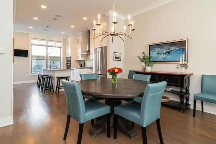 Property Photo:  854 Pullman Way  OH 43212 