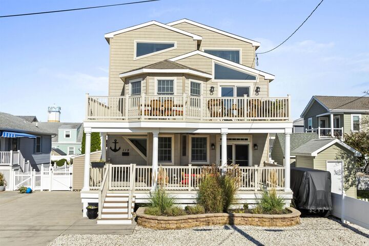 Property Photo: 119 E 9th NJ 08260
