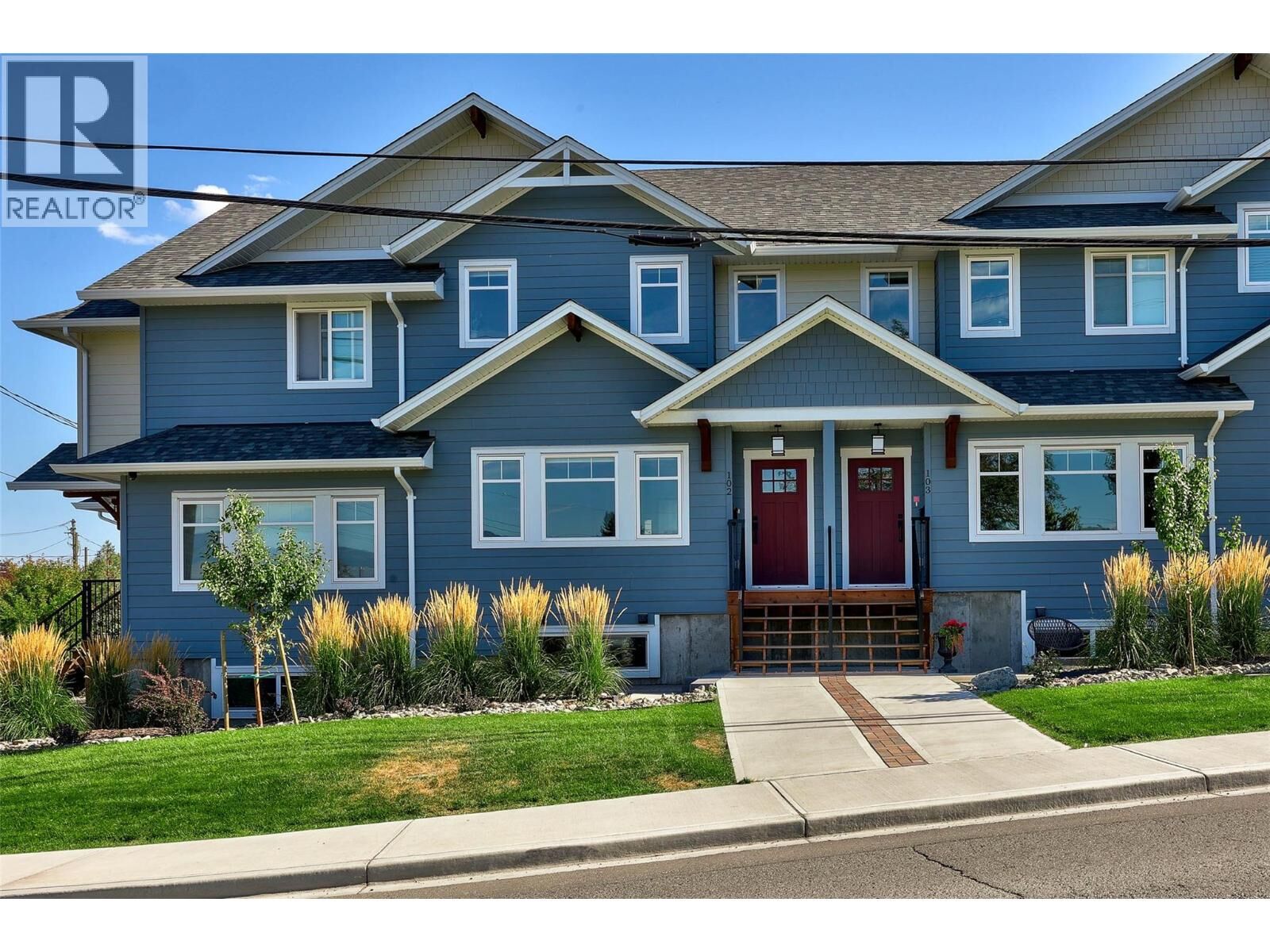 Property Photo:  321 Centre Avenue 102  BC V2C 0M6