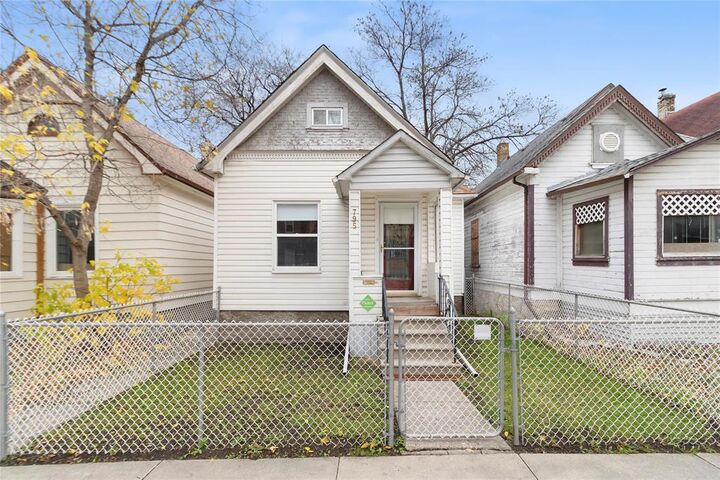 Property Photo:  795 Simcoe Street  MB R3E 2C3