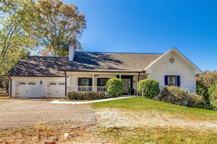 Property Photo: 3925 Mark Lake Road GA 30028