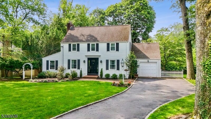Property Photo: 80 Great Oak Drive NJ 07078
