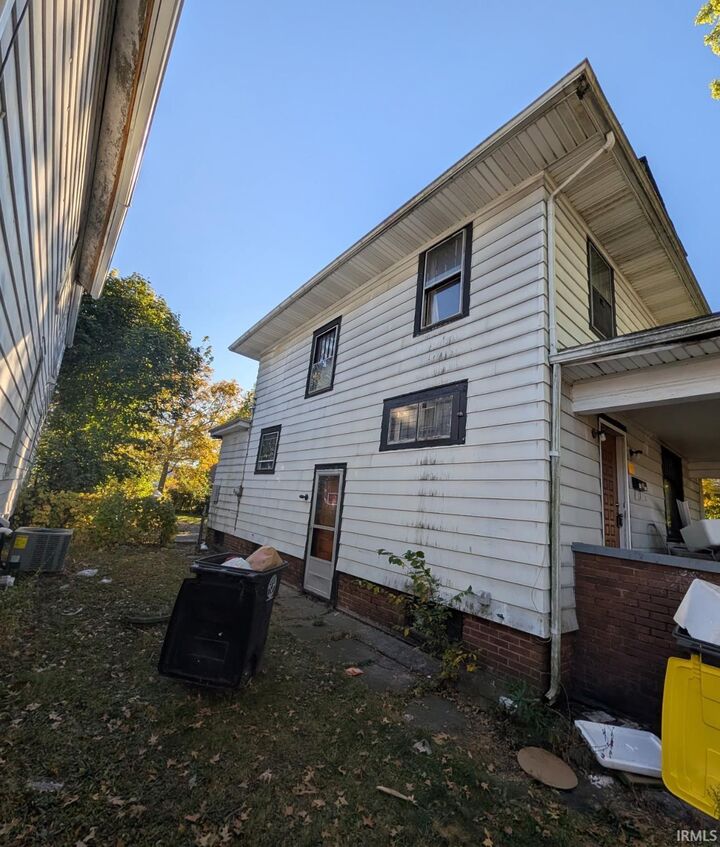 Property Photo:  2909 Bowser Avenue  IN 46806