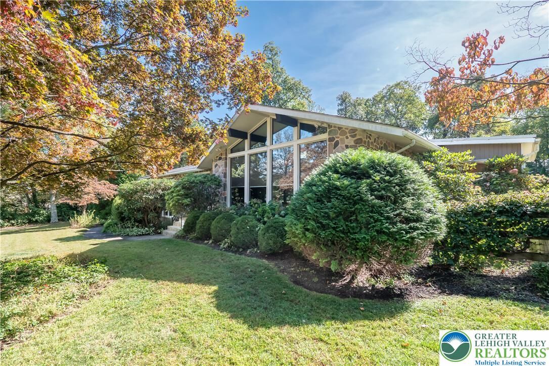 Property Photo: 2018 Peppermint Road PA 18036