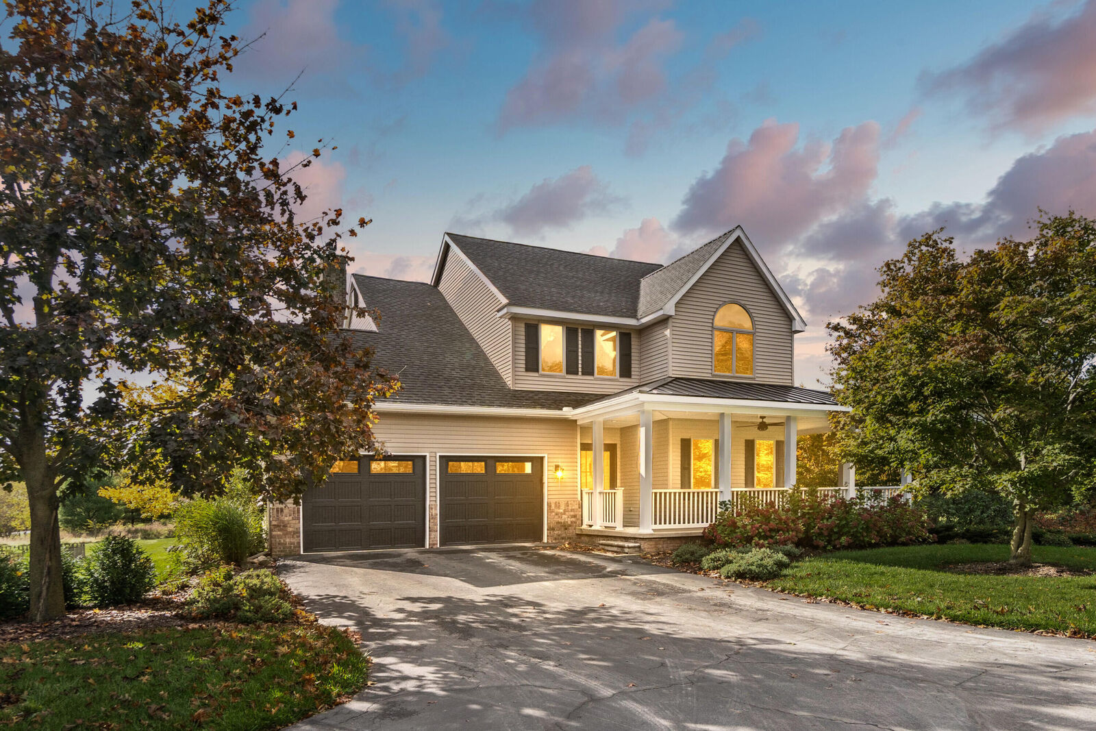 Property Photo:  17045 Mahrle Road  MI 48158 