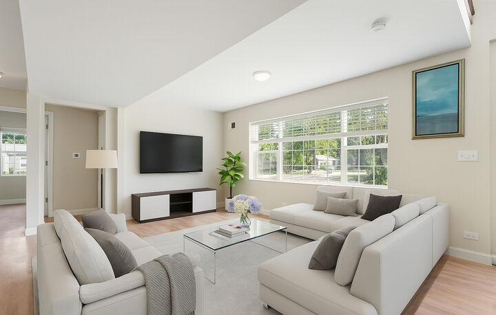 Property Photo:  201 W Potomac Avenue  IL 60148 