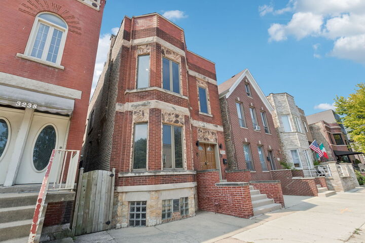 Property Photo:  3234 S Princeton Avenue  IL 60616 