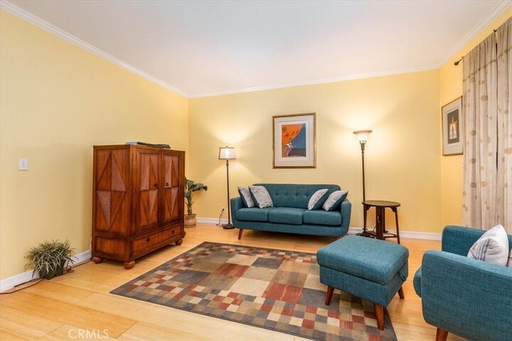 Property Photo: 3913 N North Virginia Road 203 CA 90807