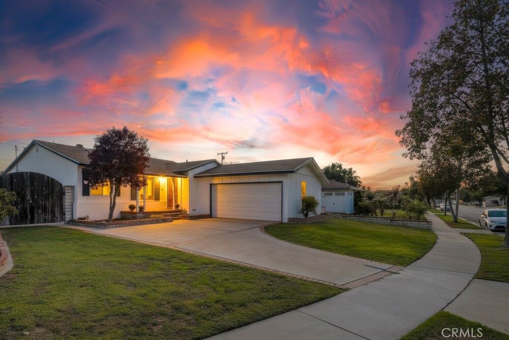 Property Photo:  240 Oakland Dr  CA 90631 