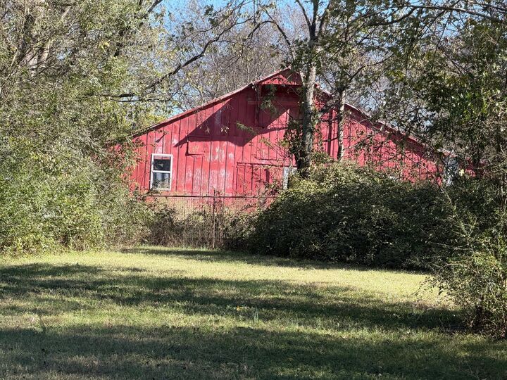 Property Photo:  13447 Harrison Ln  TN 37020 