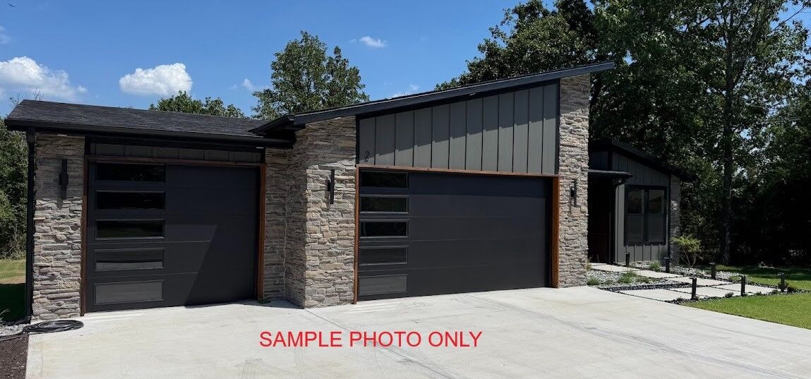 Property Photo: 11 Westerham Lane AR 72714