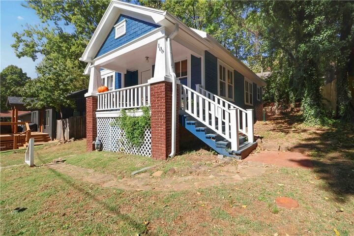Property Photo: 106 W Boles Street AR 72701