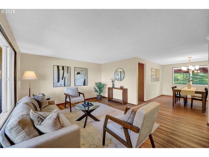 Property Photo: 2720 Fillmore St OR 97405