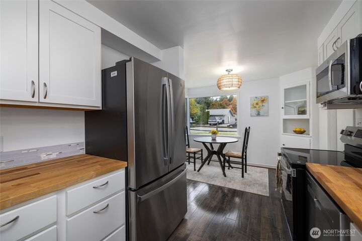 Property Photo:  1708 S 14th Street  WA 98274 