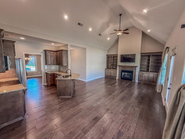 Property Photo: 2859 Windsor Trace Court KY 42104