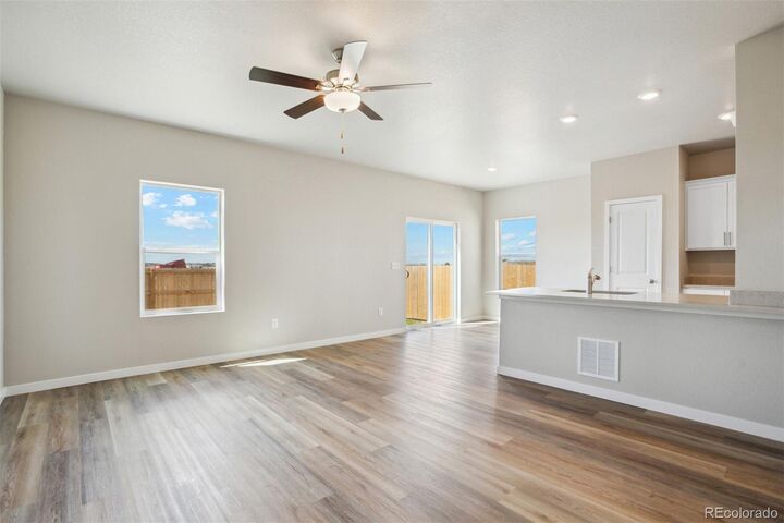 Property Photo:  48185 Shetland Drive  CO 80102 