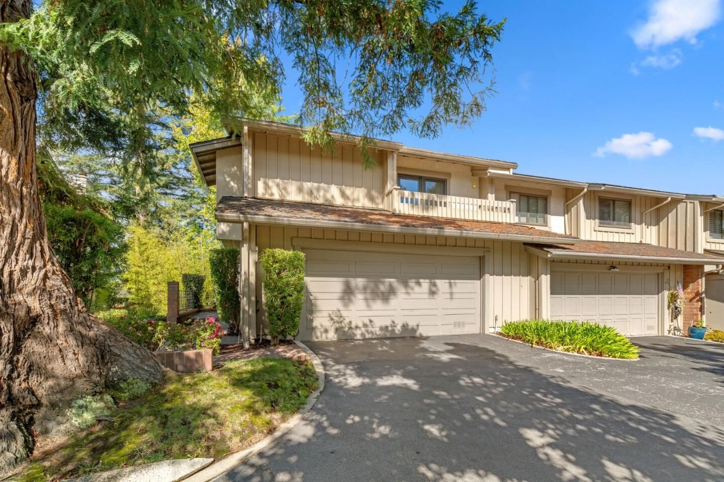 Property Photo:  416 Sand Hill Circle  CA 94025 