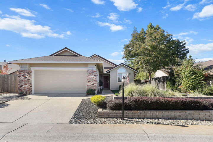 1156 Golden Gate Trail  Redding CA 96003 photo