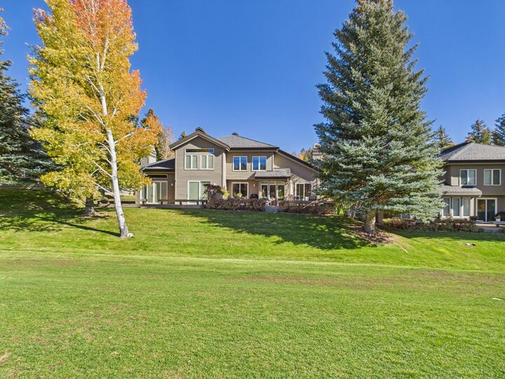 Property Photo:  4406 Fairway Nine Dr  ID 83353