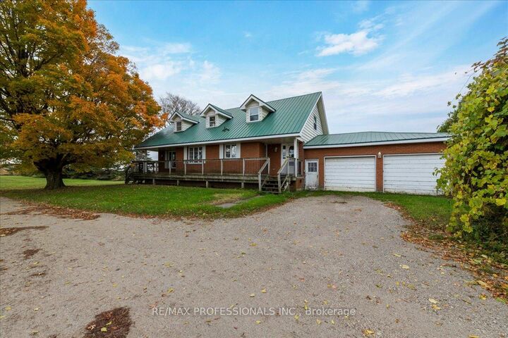 Property Photo:  100 Tiny Flos Townline  ON L0L 1P1