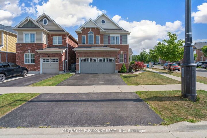 Property Photo:  39 Fenchurch Drive  ON L7A 4G1