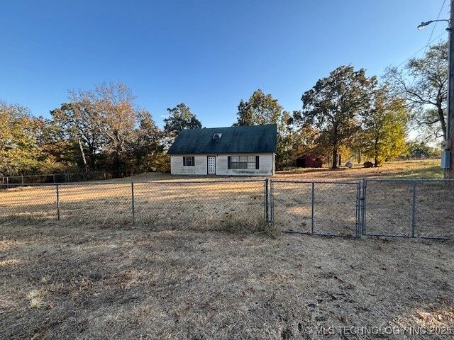 Property Photo:  278 Key Road  OK 74501