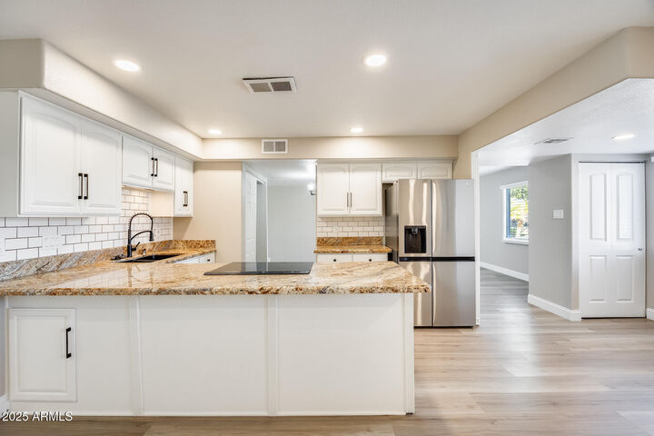 Property Photo: 6736 S Stanley Place AZ 85283