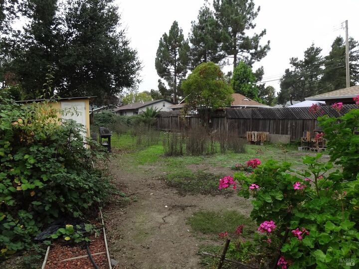 Property Photo:  1005 Temple Avenue  CA 95404 