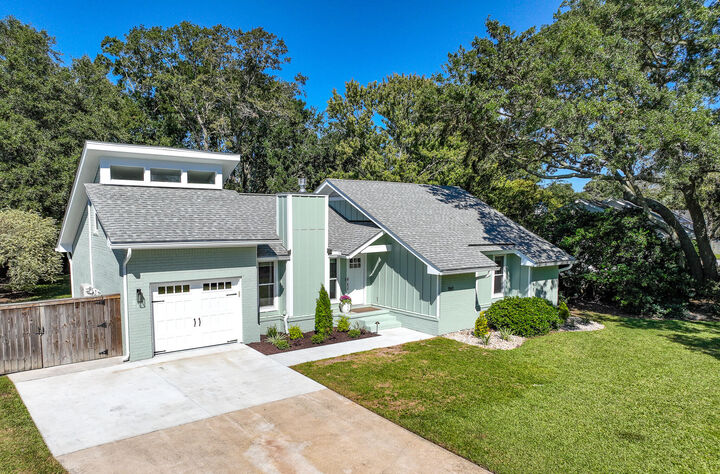 Property Photo: 1160 Island View Drive SC 29464