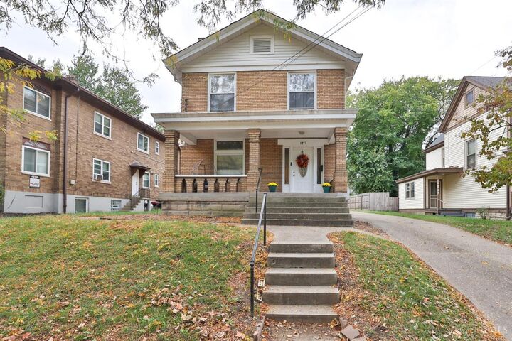 1217 Carolina Avenue  Cincinnati OH 45237 photo
