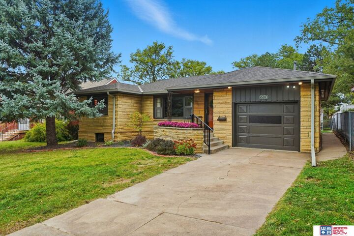 Property Photo:  610 Garfield Street  NE 68502
